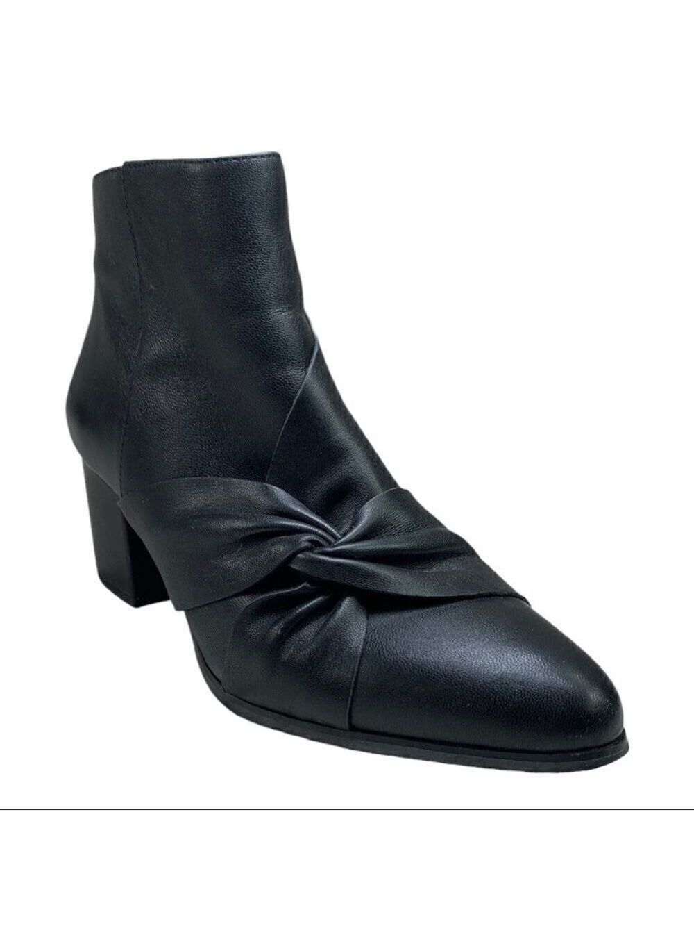 Nic + Zoe Amorie 2 Black Leather Booties Boots 9 Twisted Bow Accent Nic+Zoe